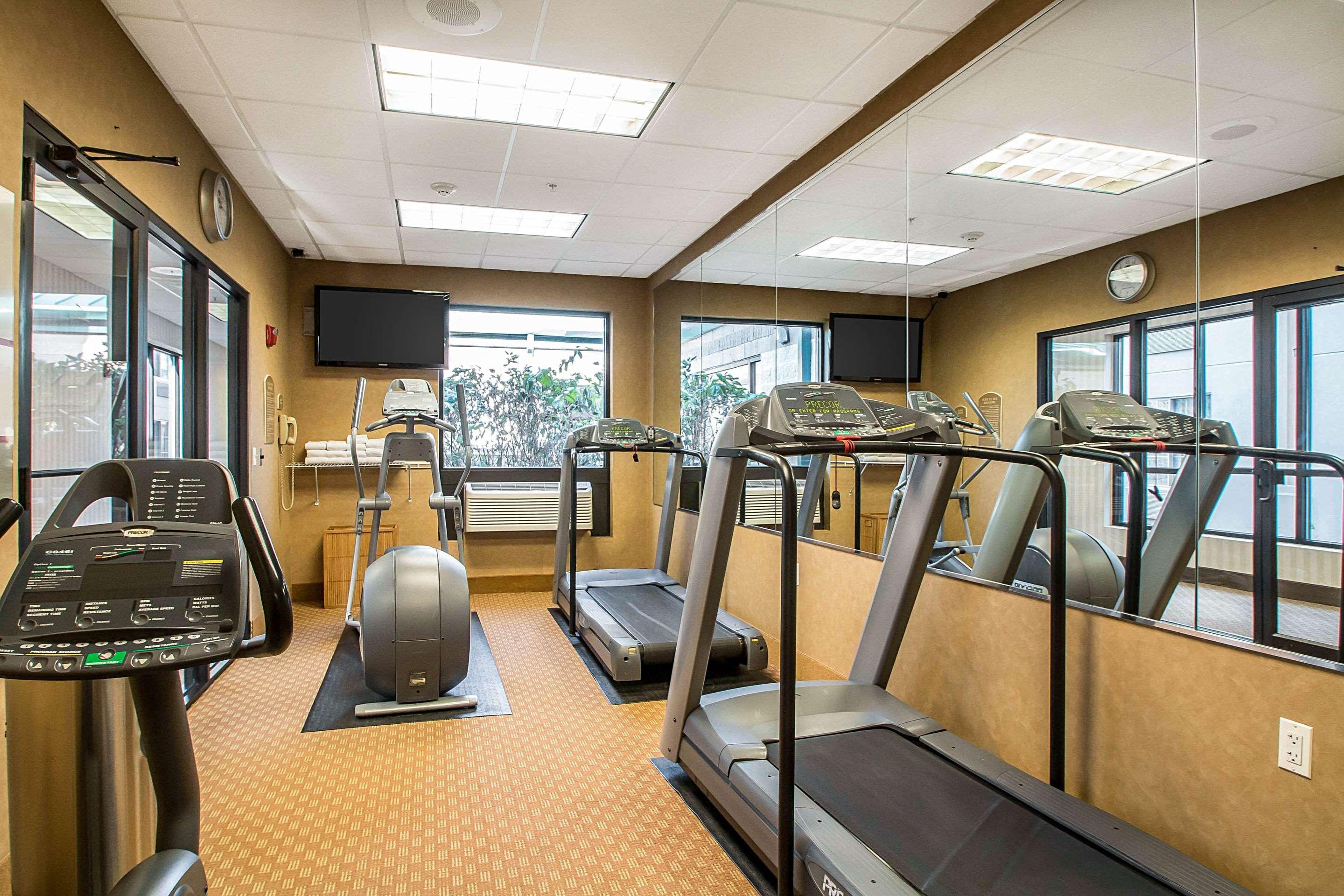 Clarion Inn Elmhurst - Oak Brook Near I-88, I-290, I-294 Bagian luar foto
