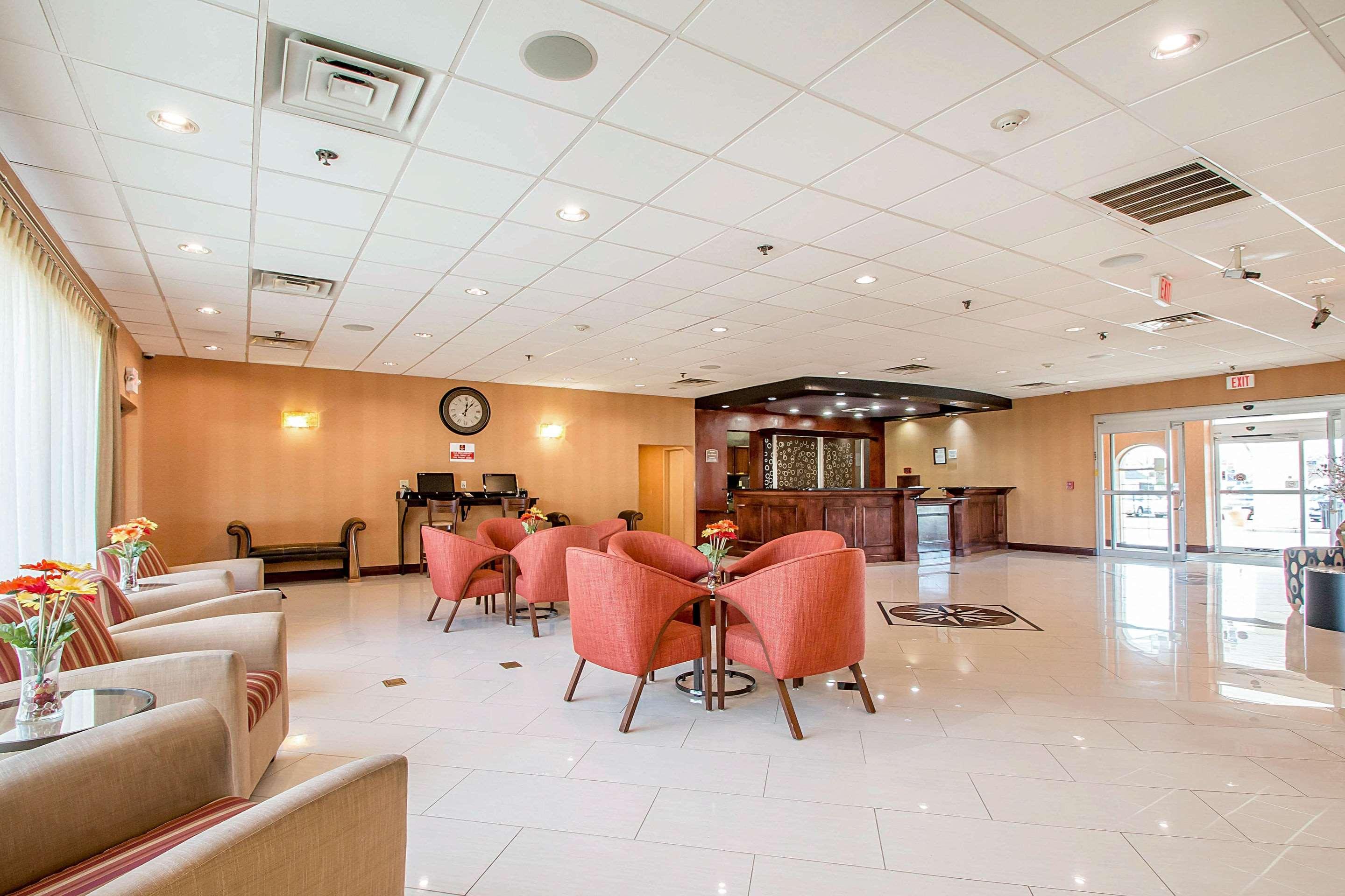 Clarion Inn Elmhurst - Oak Brook Near I-88, I-290, I-294 Bagian luar foto