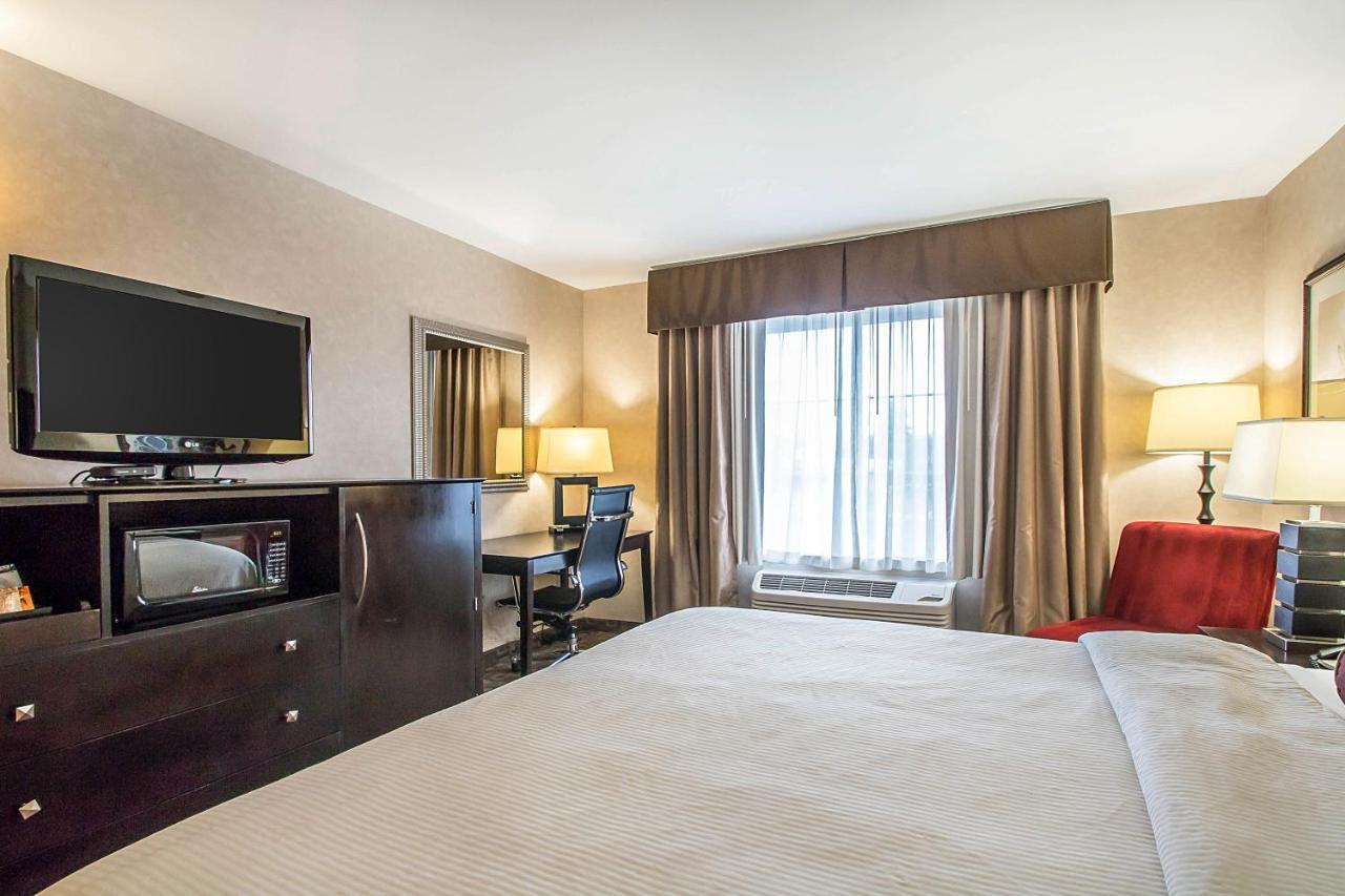 Clarion Inn Elmhurst - Oak Brook Near I-88, I-290, I-294 Bagian luar foto